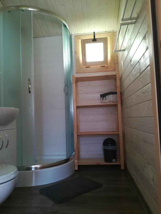 Domki Letniskowe Rejs Ustronie Morskie Bagian luar foto